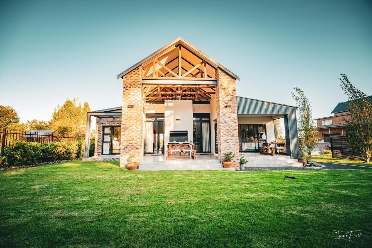 The Stoke House Διαμέρισμα Clarens Εξωτερικό φωτογραφία